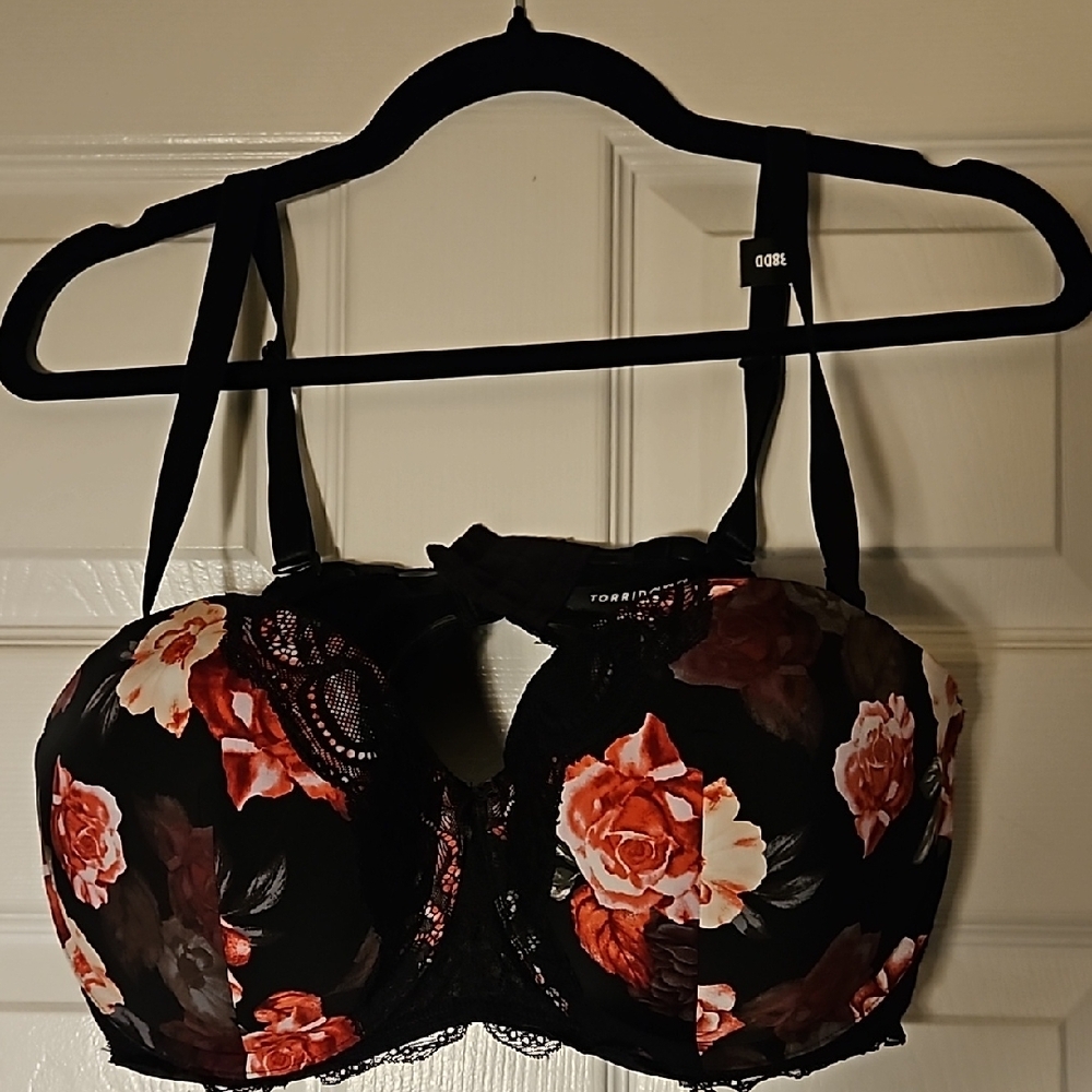 Torrid Black Floral Bra